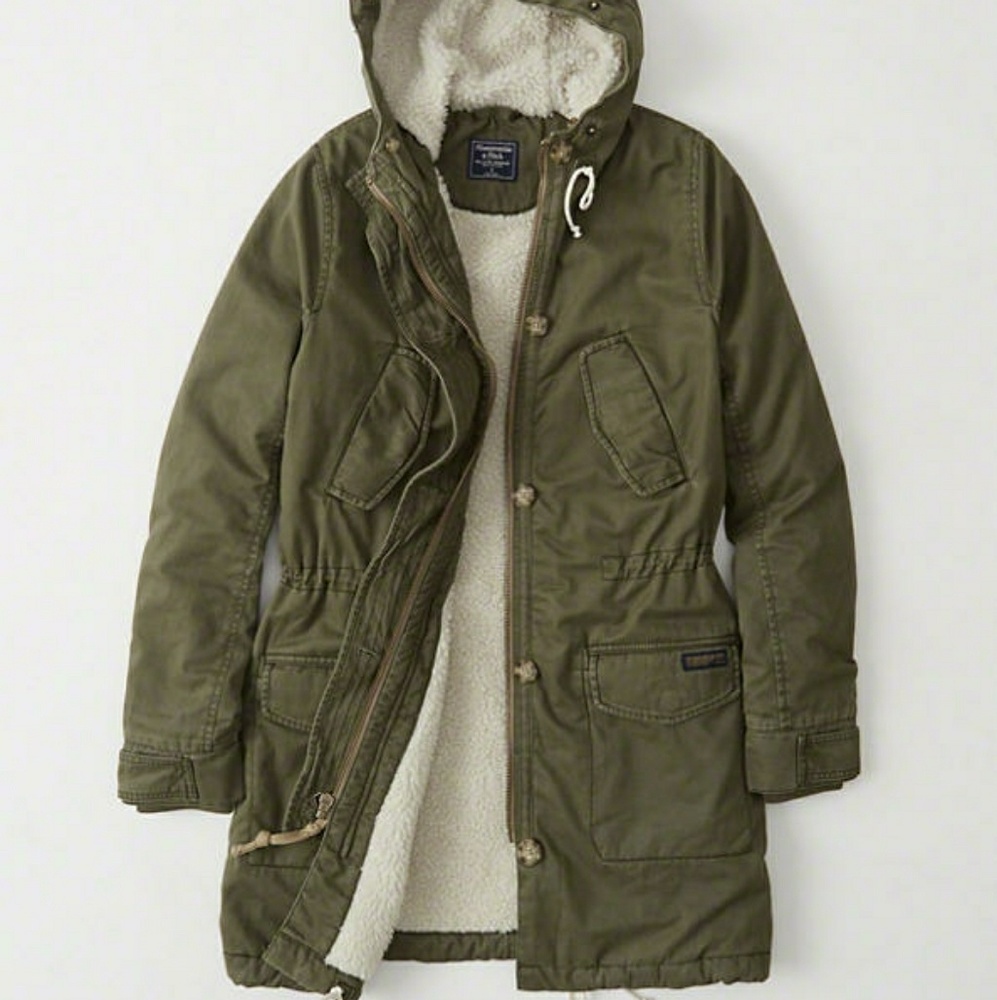 SHERPA-LINED TWILL PARKA